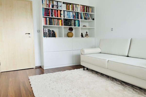 Predaj bytu 3-izbový 69 m², Višňová, Moravany Predaj bytu 3-izbový 69 m², Višňová, Moravany