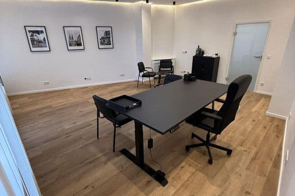 Prenájom nebytového priestoru 80 m², Rösrather Straße, Köln, Severné Porýnie - Westfálsko Prenájom nebytového priestoru 80 m², Rösrather Straße, Köln, Severné Porýnie - Westfálsko