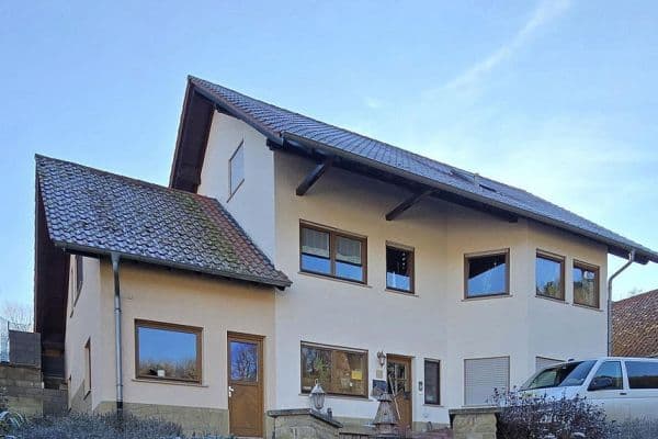 Predaj domu 300 m², pozemek 1.200 m², Breitenheim Predaj domu 300 m², pozemek 1.200 m², Breitenheim