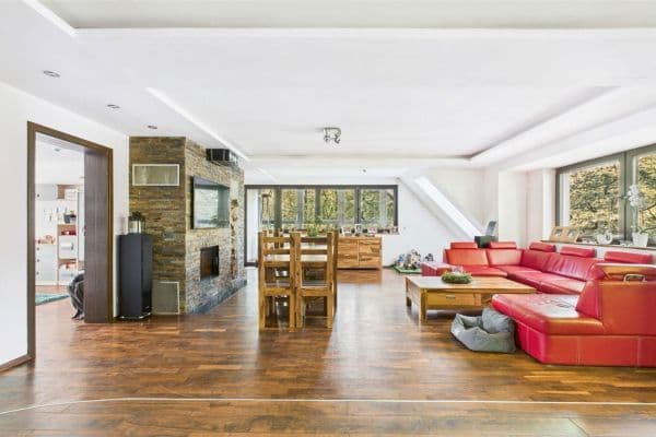 Predaj bytu 5-izbový 162 m², Hamburg, Hamburg Predaj bytu 5-izbový 162 m², Hamburg, Hamburg