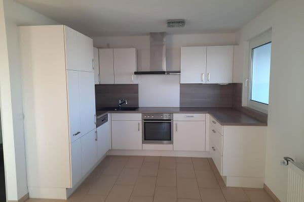 Prenájom bytu 3-izbový 82 m², Amsterdamer Straße 1, Ludwigshafen am Rhein Prenájom bytu 3-izbový 82 m², Amsterdamer Straße 1, Ludwigshafen am Rhein