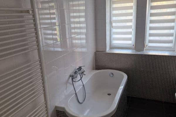 Prenájom bytu 2-izbový 52 m², Třída Míru, Beroun Prenájom bytu 2-izbový 52 m², Třída Míru, Beroun