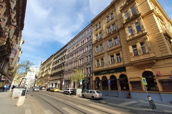 Prenájom bytu 1-izbový 35 m², Pštrossova, Hlavní město Praha Prenájom bytu 1-izbový 35 m², Pštrossova, Hlavní město Praha