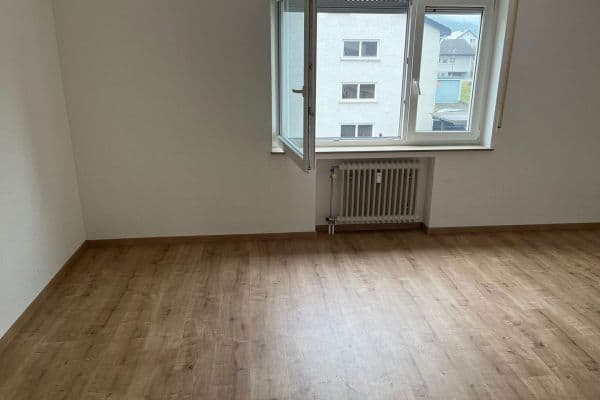 Prenájom bytu 4-izbový 92 m², Wurmlingen Prenájom bytu 4-izbový 92 m², Wurmlingen