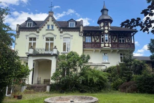 Predaj domu 660 m², pozemek 2.333 m², Erpel Predaj domu 660 m², pozemek 2.333 m², Erpel