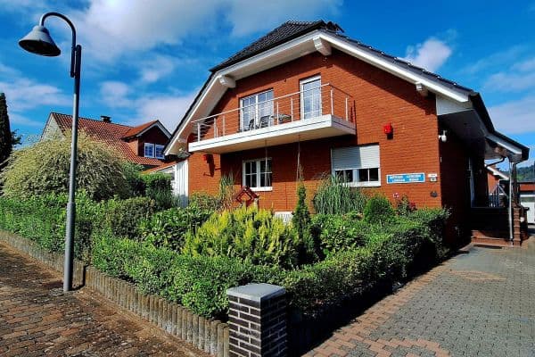 Predaj domu 250 m², pozemek 1.000 m², 6 Auf der Steine, Eschershausen Predaj domu 250 m², pozemek 1.000 m², 6 Auf der Steine, Eschershausen