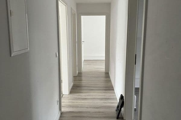 Prenájom bytu 2-izbový 70 m², Dürerstr. 4, Mannheim, Bádensko-Wurttembersko Prenájom bytu 2-izbový 70 m², Dürerstr. 4, Mannheim, Bádensko-Wurttembersko