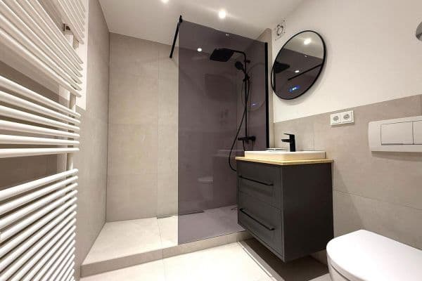 Prenájom bytu 1-izbový 32 m², Eintrachtstraße 10, München, Bavorsko Prenájom bytu 1-izbový 32 m², Eintrachtstraße 10, München, Bavorsko