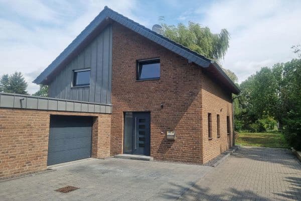 Predaj domu 135 m², pozemek 500 m², Annastr. 18a, Nörvenich Predaj domu 135 m², pozemek 500 m², Annastr. 18a, Nörvenich