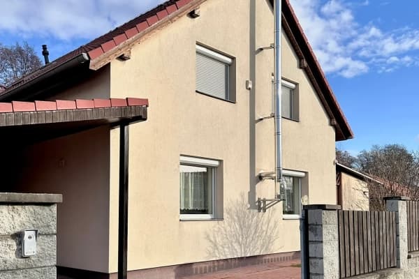 Predaj domu 235 m², pozemek 1.127 m², Zlatá Predaj domu 235 m², pozemek 1.127 m², Zlatá