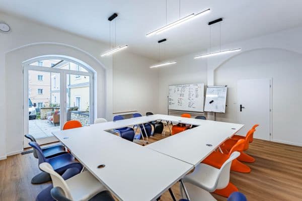 Prenájom kancelárie 60 m², Kotlaska, Hlavní město Praha Prenájom kancelárie 60 m², Kotlaska, Hlavní město Praha