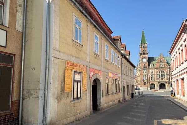 Prenájom bytu 3-izbový 75 m², ČSA, Frýdlant Prenájom bytu 3-izbový 75 m², ČSA, Frýdlant