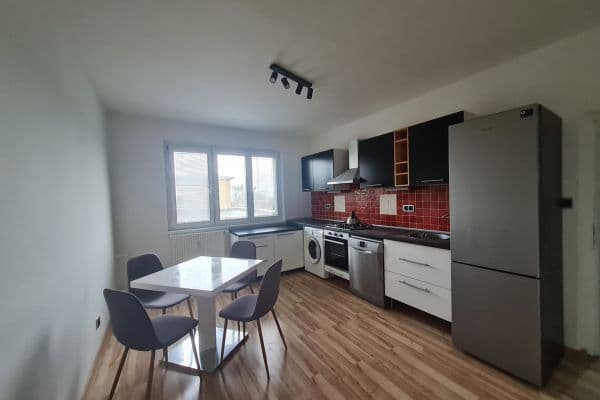 Predaj bytu 3-izbový 54 m², Plaňanská, Hlavní město Praha Predaj bytu 3-izbový 54 m², Plaňanská, Hlavní město Praha