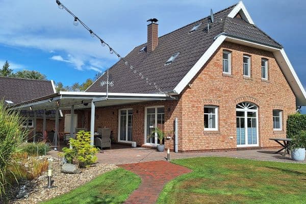 Predaj domu 156 m², pozemek 1.620 m², Großefehn Predaj domu 156 m², pozemek 1.620 m², Großefehn