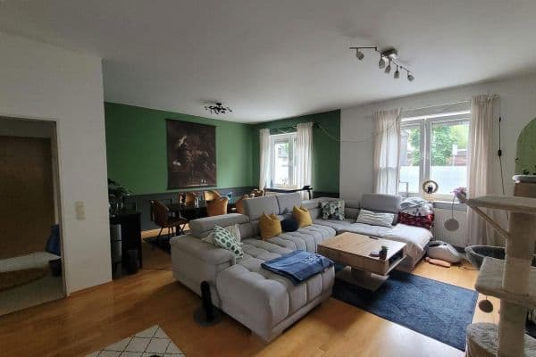 Prenájom bytu 3-izbový 95 m², Breilstr. 9, Oberhausen Prenájom bytu 3-izbový 95 m², Breilstr. 9, Oberhausen