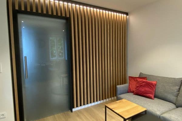 Prenájom bytu 2-izbový 50 m², München, Bavorsko Prenájom bytu 2-izbový 50 m², München, Bavorsko