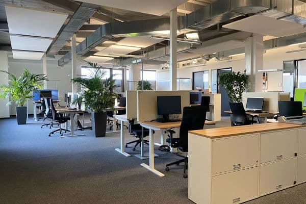 Prenájom kancelárie 707 m², Porschestraße 2, Bietigheim-Bissingen Prenájom kancelárie 707 m², Porschestraße 2, Bietigheim-Bissingen