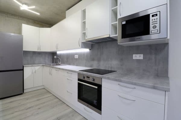 Prenájom bytu 2-izbový 49 m², Kamenická, Plzeň, Plzeňský kraj Prenájom bytu 2-izbový 49 m², Kamenická, Plzeň, Plzeňský kraj
