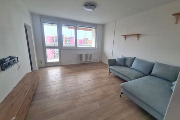 Prenájom bytu 3-izbový 75 m², Brichtova, Praha Prenájom bytu 3-izbový 75 m², Brichtova, Praha