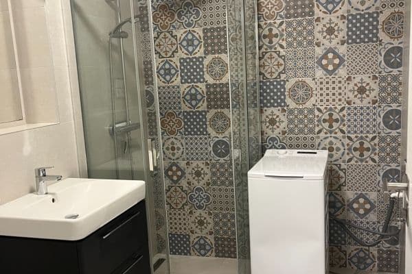 Prenájom bytu 1-izbový 27 m², Elišky Přemyslovny, Hlavní město Praha Prenájom bytu 1-izbový 27 m², Elišky Přemyslovny, Hlavní město Praha