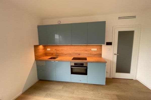 Prenájom bytu 1-izbový 24 m², Hábova, Hlavní město Praha Prenájom bytu 1-izbový 24 m², Hábova, Hlavní město Praha