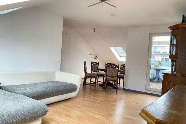 Prenájom bytu 2-izbový 60 m², Im Schacht 6-8, Saarbrücken, Sársko Prenájom bytu 2-izbový 60 m², Im Schacht 6-8, Saarbrücken, Sársko