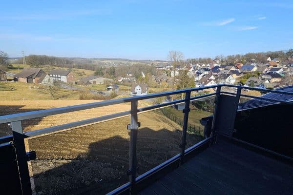 Prenájom bytu 3-izbový 83 m², Büscherhof 13a, Waldbröl, Severné Porýnie - Westfálsko Prenájom bytu 3-izbový 83 m², Büscherhof 13a, Waldbröl, Severné Porýnie - Westfálsko