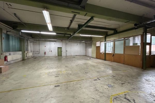 Prenájom nebytového priestoru 310 m², Maulbronn Prenájom nebytového priestoru 310 m², Maulbronn