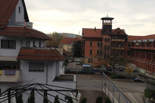 Prenájom bytu 3-izbový 83 m², Kreuzgartenstr. 1, Esslingen am Neckar, Bádensko-Wurttembersko Prenájom bytu 3-izbový 83 m², Kreuzgartenstr. 1, Esslingen am Neckar, Bádensko-Wurttembersko