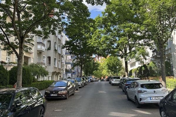 Predaj bytu 3-izbový 100 m², Berlin, Berlín Predaj bytu 3-izbový 100 m², Berlin, Berlín