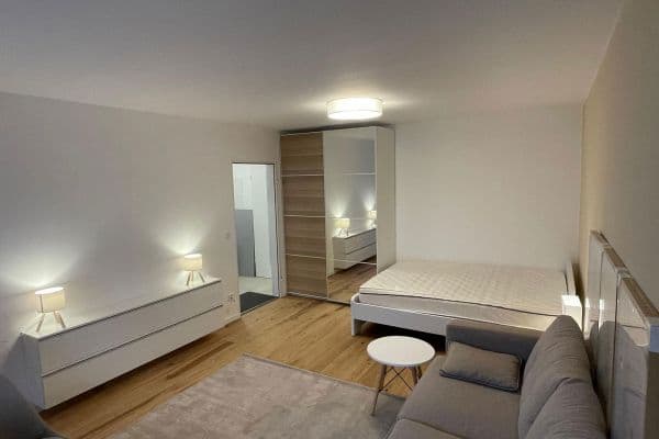 Prenájom bytu 1-izbový 38 m², Krottenkopfstraße 5, München, Bavorsko Prenájom bytu 1-izbový 38 m², Krottenkopfstraße 5, München, Bavorsko