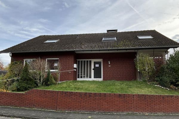 Predaj domu 210 m², pozemek 625 m², Delbrück Predaj domu 210 m², pozemek 625 m², Delbrück