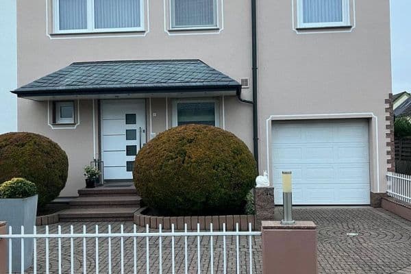 Predaj domu 211 m², pozemek 347 m², Karpfenweg 1, Rodgau Predaj domu 211 m², pozemek 347 m², Karpfenweg 1, Rodgau