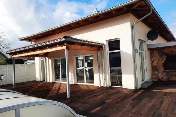 Predaj domu 159 m², pozemek 627 m², Neuötting, Bavorsko Predaj domu 159 m², pozemek 627 m², Neuötting, Bavorsko