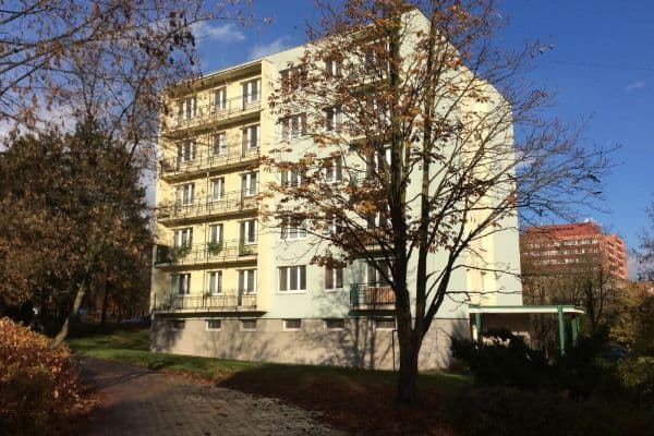 Prenájom bytu 3-izbový 61 m², Školní, Prenájom bytu 3-izbový 61 m², Školní,