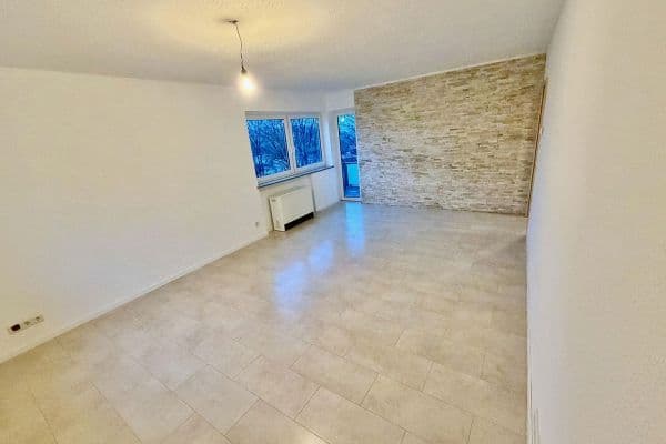 Prenájom bytu 4-izbový 91 m², Falkenhöhe 2, Gummersbach, Severné Porýnie - Westfálsko Prenájom bytu 4-izbový 91 m², Falkenhöhe 2, Gummersbach, Severné Porýnie - Westfálsko