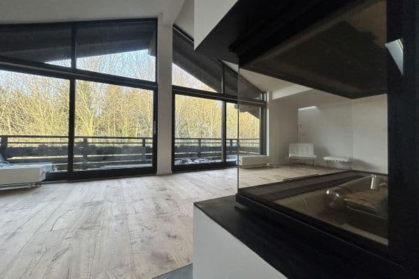 Predaj bytu 4-izbový 160 m², Lärchenweg 21, Bad Endorf, Bavorsko Predaj bytu 4-izbový 160 m², Lärchenweg 21, Bad Endorf, Bavorsko