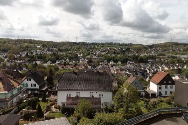 Prenájom bytu 4-izbový 77 m², Beseler Str. 20, Gummersbach, Severné Porýnie - Westfálsko Prenájom bytu 4-izbový 77 m², Beseler Str. 20, Gummersbach, Severné Porýnie - Westfálsko