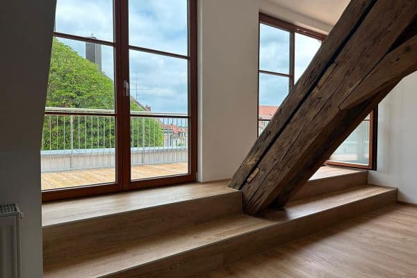 Prenájom bytu 4-izbový 146 m², Marktplatz 3+4, Markt Indersdorf, Bavorsko Prenájom bytu 4-izbový 146 m², Marktplatz 3+4, Markt Indersdorf, Bavorsko