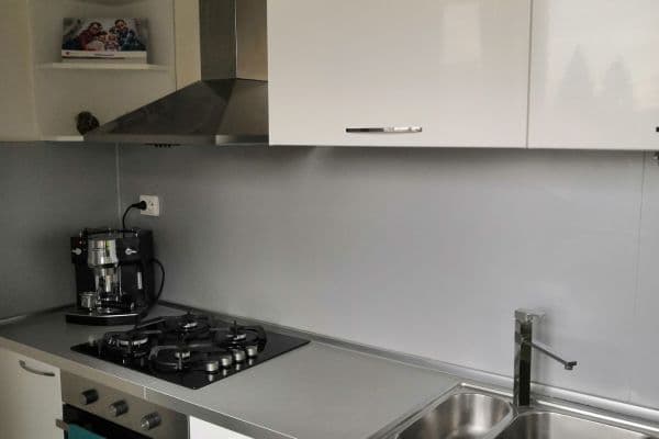 Prenájom bytu 3-izbový 63 m², Ukrajinská, Ostrava Prenájom bytu 3-izbový 63 m², Ukrajinská, Ostrava