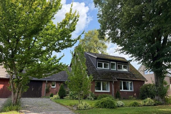 Predaj domu 100 m², pozemek 769 m², Osterholz-Scharmbeck Predaj domu 100 m², pozemek 769 m², Osterholz-Scharmbeck