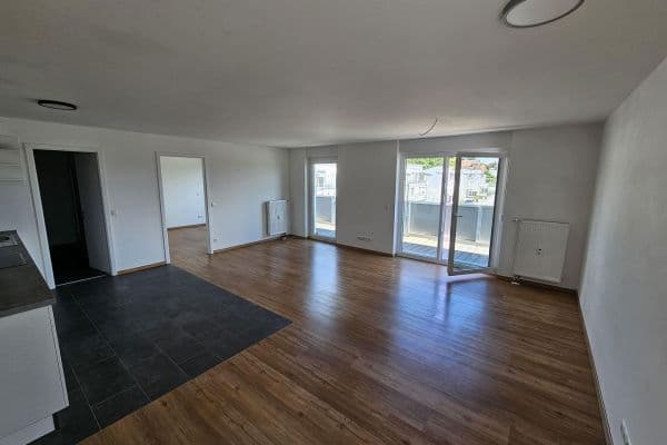 Prenájom bytu 2-izbový 67 m², Alte Amberger Str. 3a, Kemnath, Bavorsko Prenájom bytu 2-izbový 67 m², Alte Amberger Str. 3a, Kemnath, Bavorsko