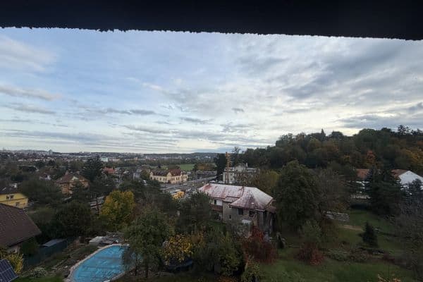 Prenájom bytu 1-izbový 30 m², Na Mrázovce, Praha Prenájom bytu 1-izbový 30 m², Na Mrázovce, Praha