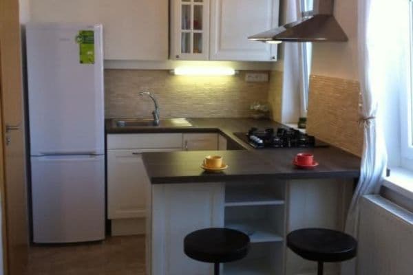 Prenájom bytu 3-izbový 66 m², Mostní, Zlín Prenájom bytu 3-izbový 66 m², Mostní, Zlín