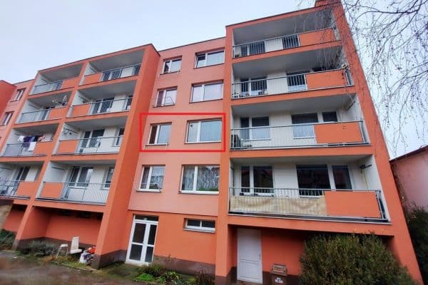 Prenájom bytu 2-izbový 42 m², Sídliště pionýrů, Úštěk, Ústecký kraj Prenájom bytu 2-izbový 42 m², Sídliště pionýrů, Úštěk, Ústecký kraj
