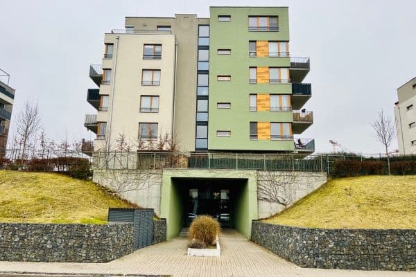 Predaj bytu 1-izbový 28 m², Modrého, Praha Predaj bytu 1-izbový 28 m², Modrého, Praha