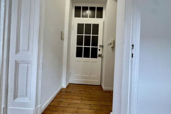 Prenájom bytu 4-izbový 86 m², Düsseldorf, Severné Porýnie - Westfálsko Prenájom bytu 4-izbový 86 m², Düsseldorf, Severné Porýnie - Westfálsko