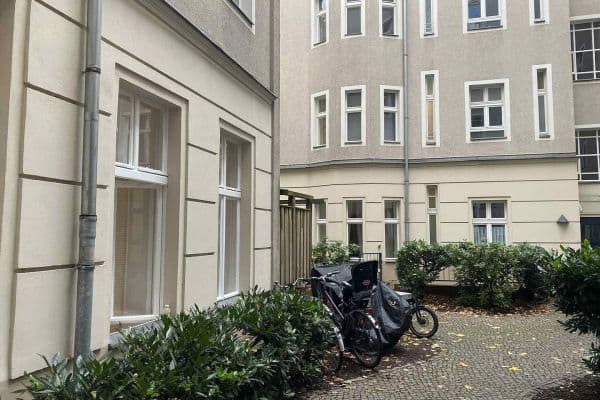 Prenájom bytu 3-izbový 72 m², Olbersstr. 4, Berlin, Berlín Prenájom bytu 3-izbový 72 m², Olbersstr. 4, Berlin, Berlín