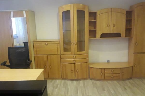 Prenájom bytu 1-izbový 23 m², Schlossstr. 6, Niefern-Öschelbronn, Bádensko-Wurttembersko Prenájom bytu 1-izbový 23 m², Schlossstr. 6, Niefern-Öschelbronn, Bádensko-Wurttembersko