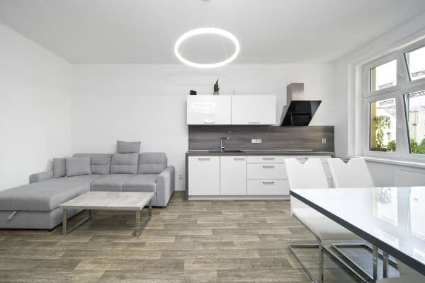 Predaj bytu 3-izbový 74 m², Alešova, Plzeň Predaj bytu 3-izbový 74 m², Alešova, Plzeň